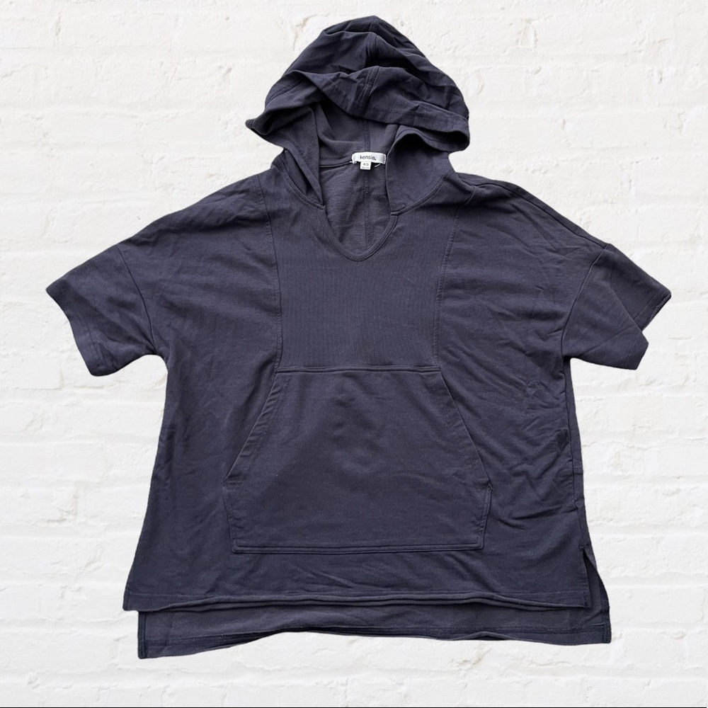 Like 🆕 Kenzie short sleeve pocketed hoodie